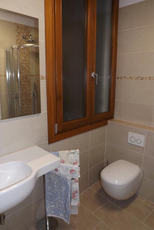 House Apartament *